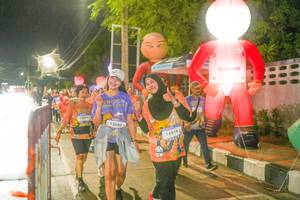 BIB: 13417, 13645, 14414
                            <button type="button" onclick="openModal(28629506)" class="btn btn-primary btn-sm float-right btn-popup" data-toggle="modal" data-target=".modal-high-quality">
                        <i class="fas fa-shopping-cart"></i> Add to Cart
                    </button>
                                            <button type="button" onclick="isThisMe(28629506, true)" class="btn btn-success btn-sm float-right btn-popup btn-isme hidden" data-toggle="tooltip" data-placement="bottom" title="นี่คือรูปของคุณใช่ไหม คลิกที่นี่เพื่อเอาเข้าอัลบั้ม">
                        <i class="fas fa-plus"></i> Add to album
                    </button>
                    <button type="button" onclick="isThisMe(28629506, false)" class="btn btn-warning btn-sm float-right btn-popup btn-isnotme hidden">
                        <i class="fas fa-ban"></i> Remove from album
                    </button>